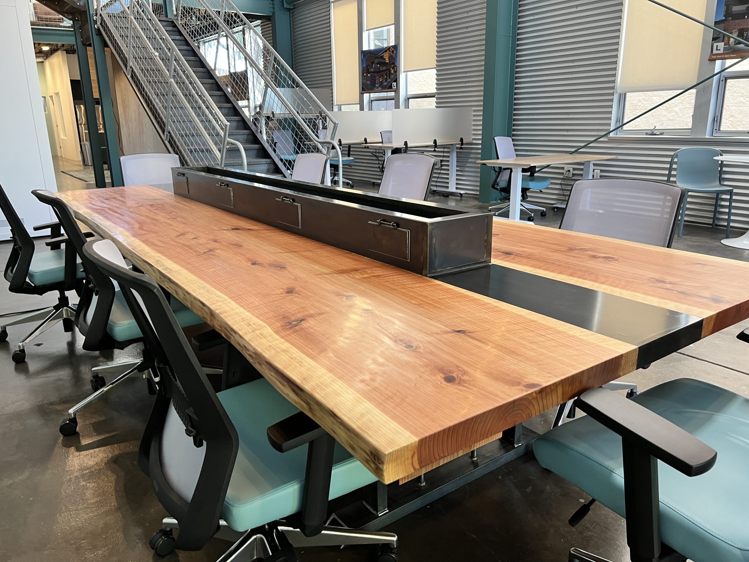 Check Out The Livery CoWork’s New Community Table!